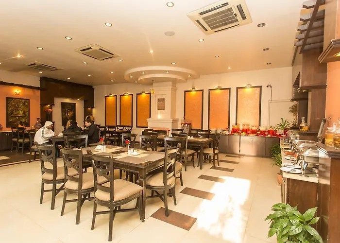 Hotel Marshyangdi 3*